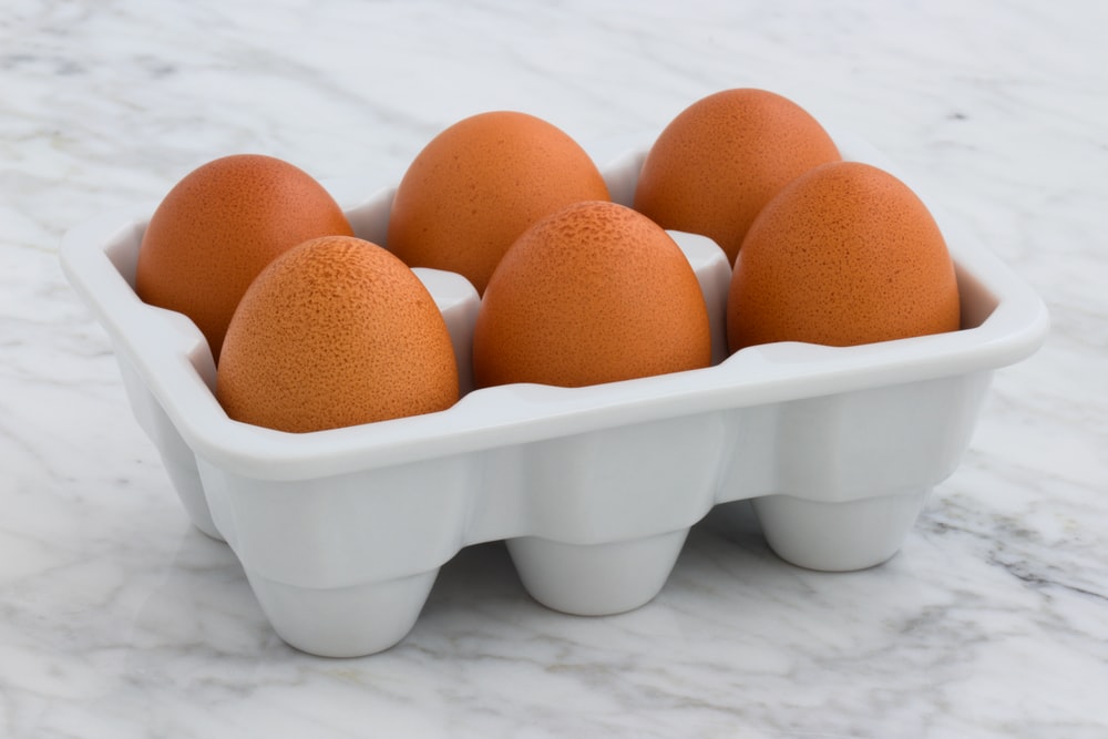 How to keep the eggs fresh?