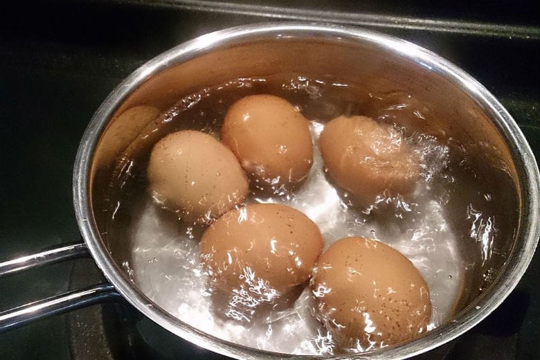 Storing Hard Boiled Eggs