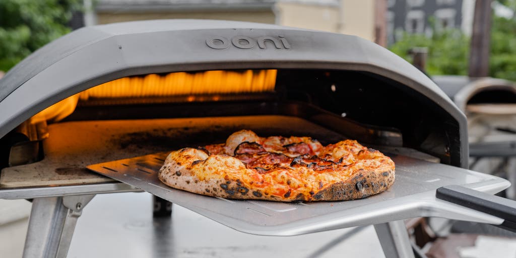 How to use outdoor pizza oven safely? Everything that you need to know!