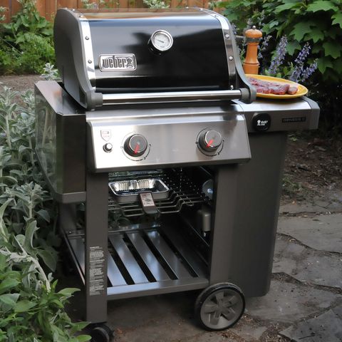 Grills made of propane provide no insulation: