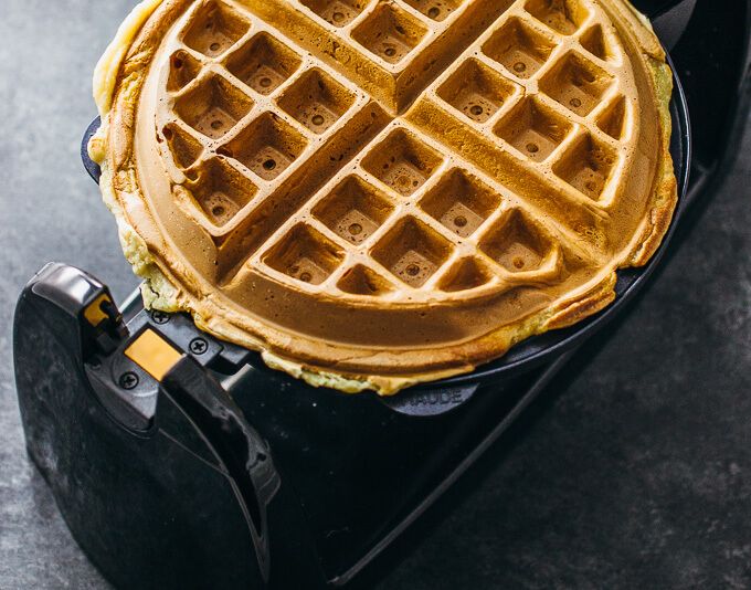 Waffles (regular and Belgian)