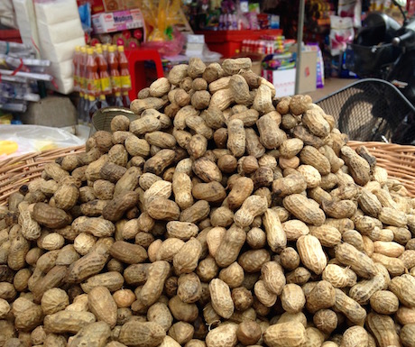 Are their peanuts in Khmer food