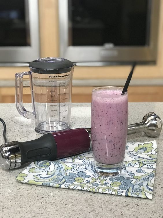 Can Immersion Blender make smoothies?