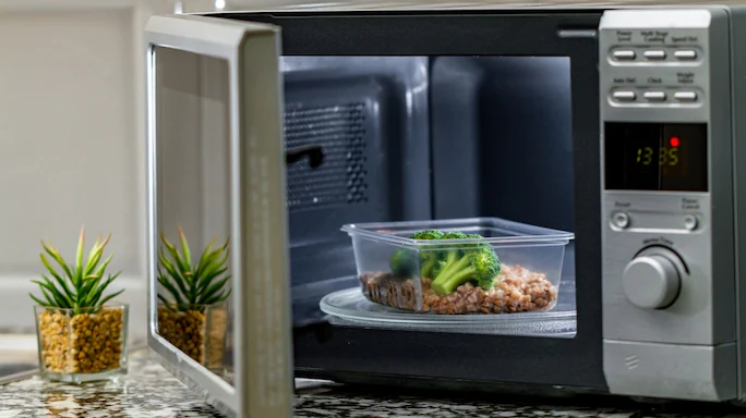 Can you use an oven as a Microwave?