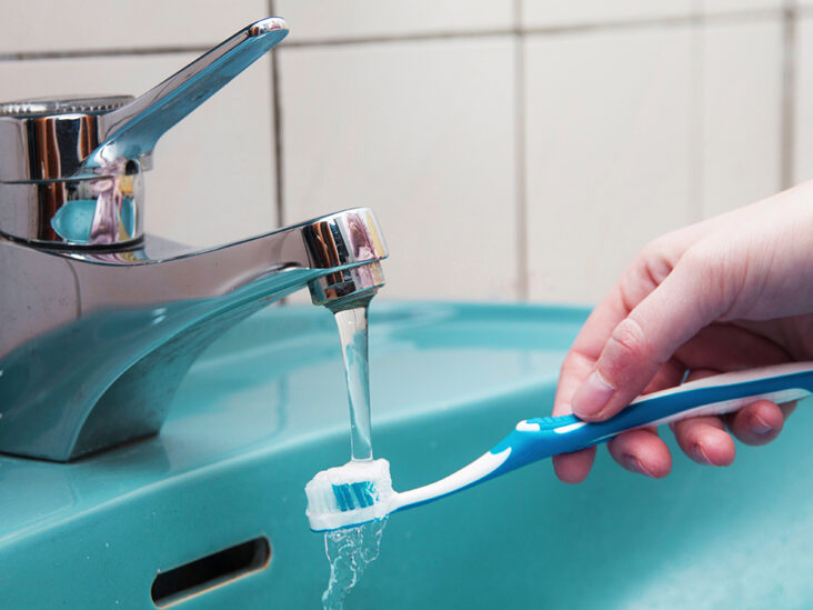 Does Fluoride in Water results in Healthier Teeth?