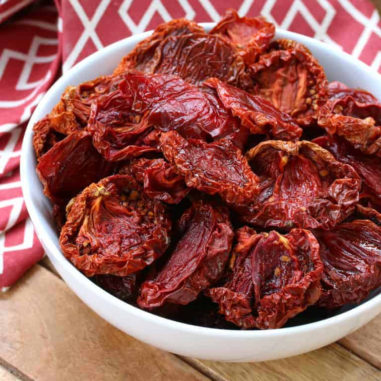 Sun dried tomatoes as an Alternatives to mushrooms