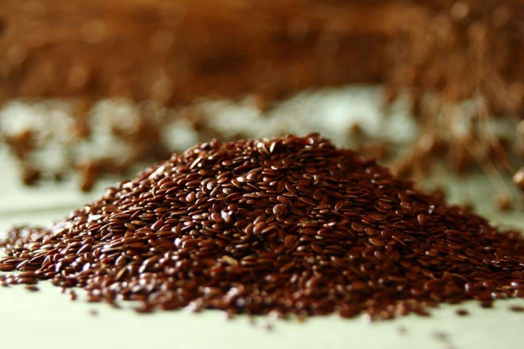 Ground flaxseeds