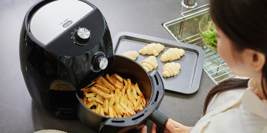 How To Keep An Air Fryer Drawer From Sticking