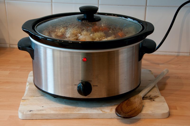 How long would you be able to leave a Simmering pot on warm