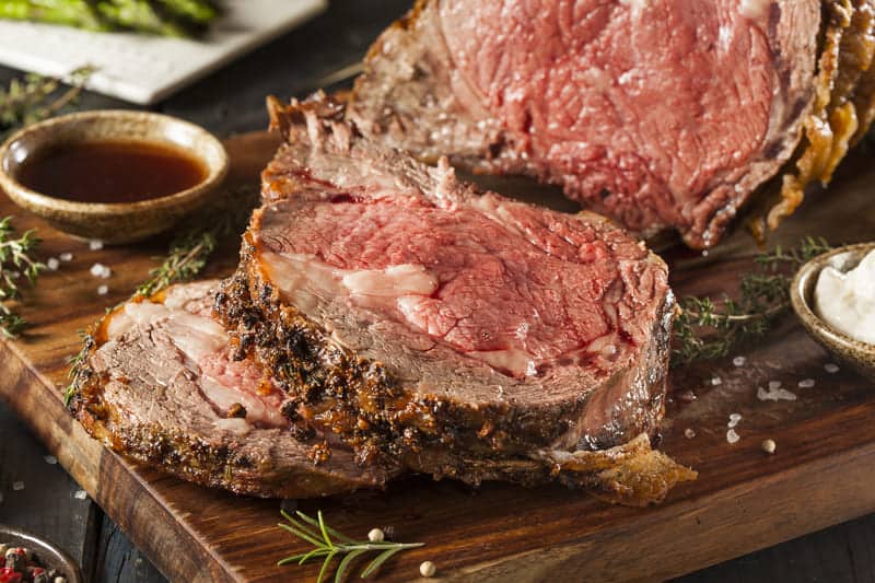 How much should you serve prime rib per person?