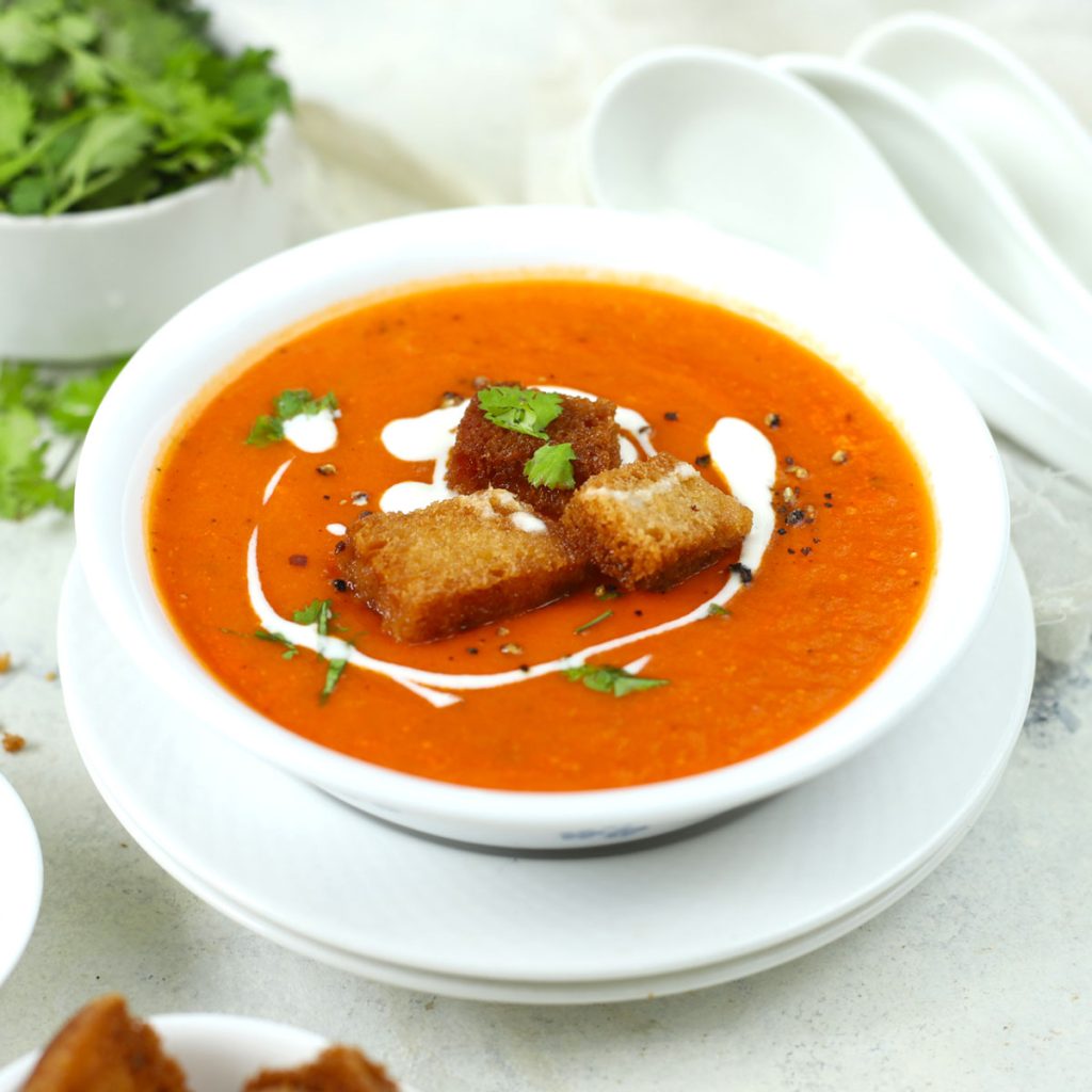 Tomato Soup with Cabbage Rolls