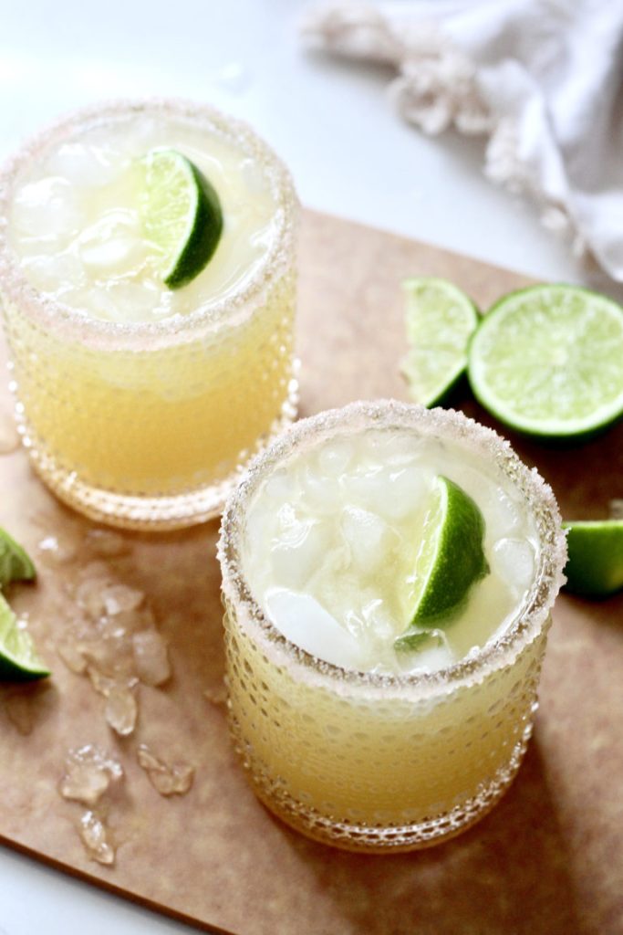 What are the carbohydrates in a skinny margarita