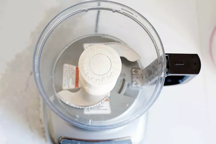 Would you be able to utilize a Blender rather than a Food Processor