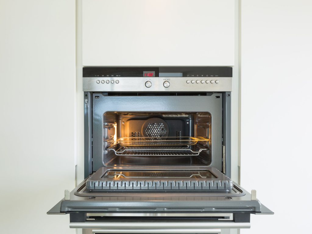 How does a Convection Oven work?