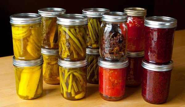 The flavor of pickles is determined by how they are stored, with the following being the most popular