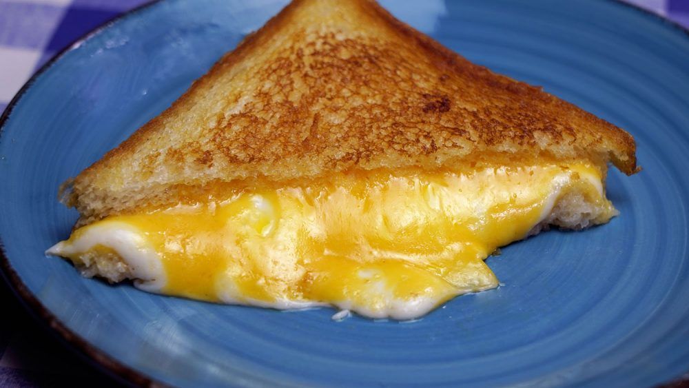 Is there any carbohydrates in melted cheese?