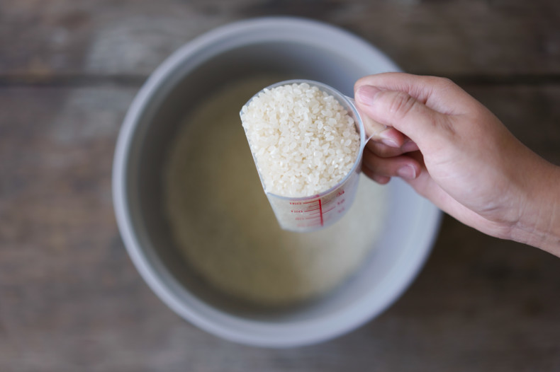 Is it possible to bake using a rice cooker? How Do You Do It Correctly?