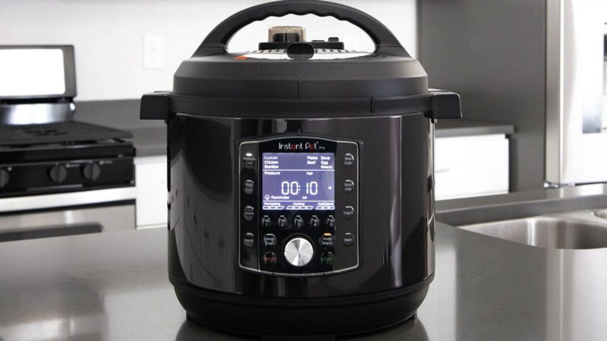 What Pressure Cooker Size Should I Get? (The All-Inclusive Guide)