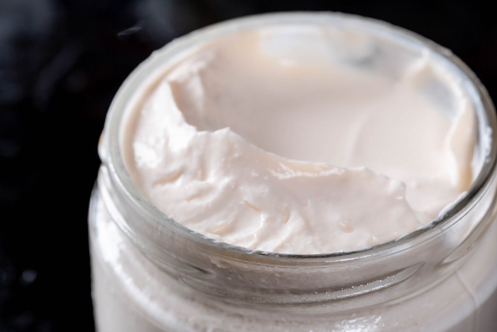 Can sour cream be heated in the microwave? - The Ultimate Guide