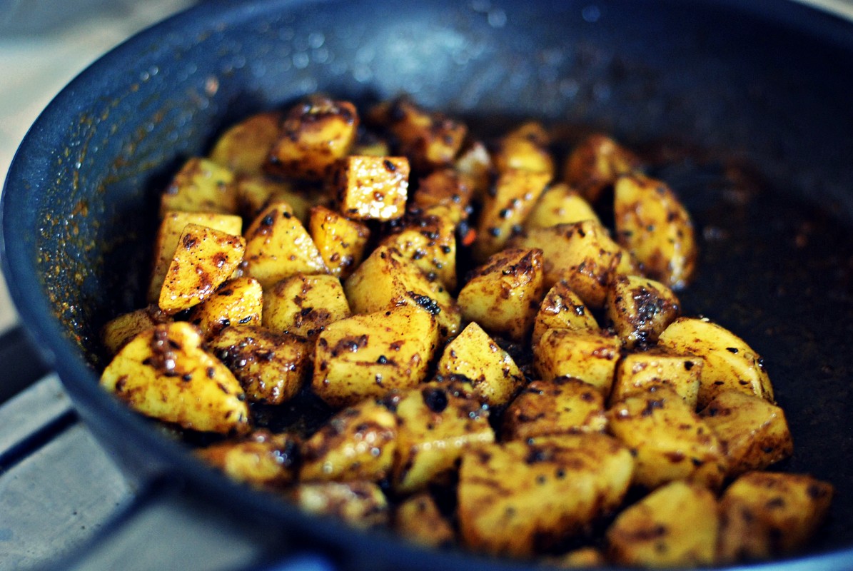 Cooking potatoes for potato salad - Which way is better?