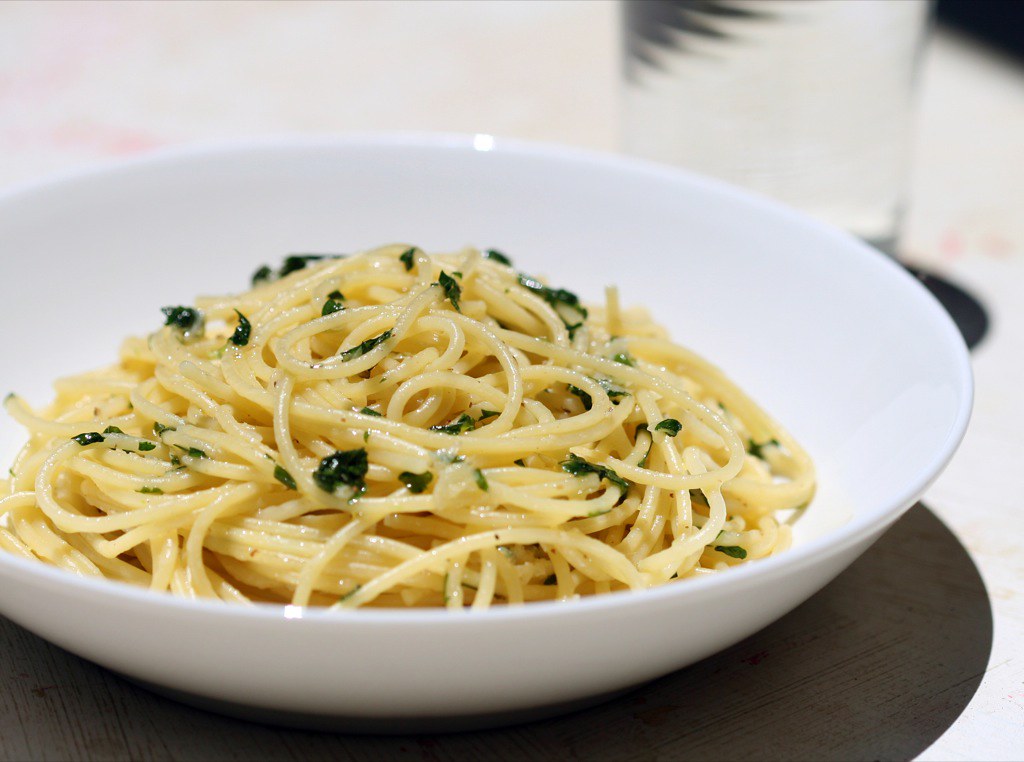 How to Reheat Alfredo Sauce?- 3 Best Ways