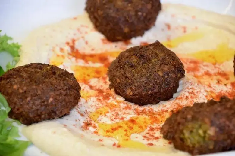 How to reheat falafel