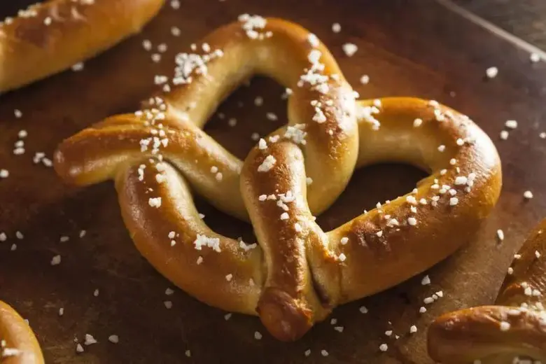 How To Reheat Soft Pretzels - The Best Way